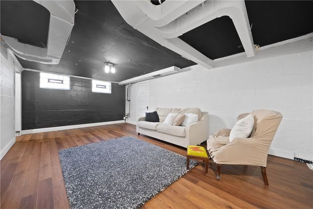 20 Brucewood Drive, Mt Lebanon, PA 15228