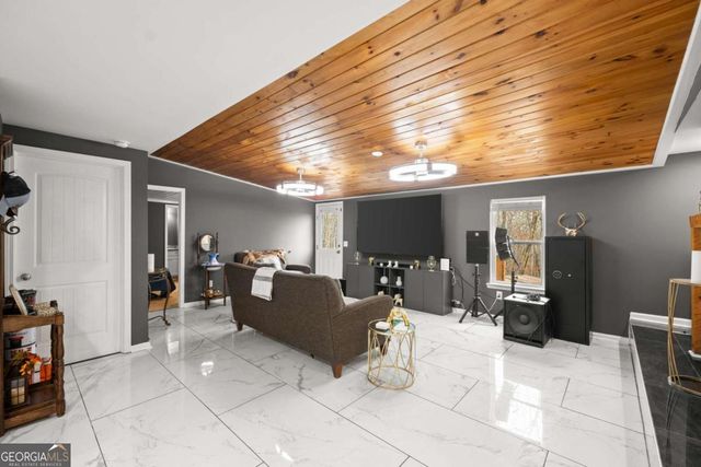 393 Lancelot Road, Dahlonega, GA 30533