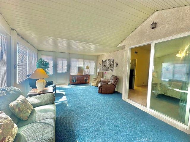 21245 Cask Court, Apple Valley, CA 92308