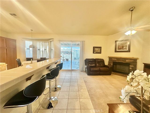 21245 Cask Court, Apple Valley, CA 92308