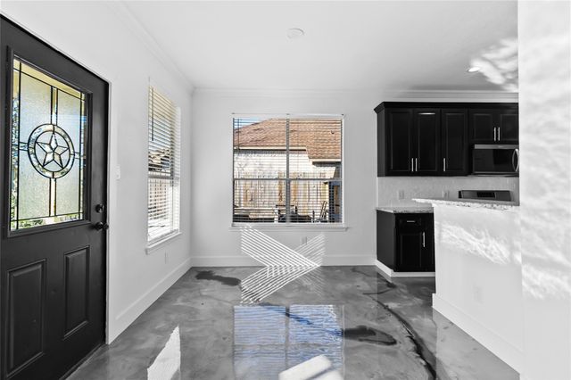 7619 Omaha Drive, Baytown, TX 77521