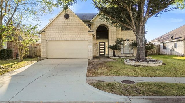 7619 Omaha Drive, Baytown, TX 77521