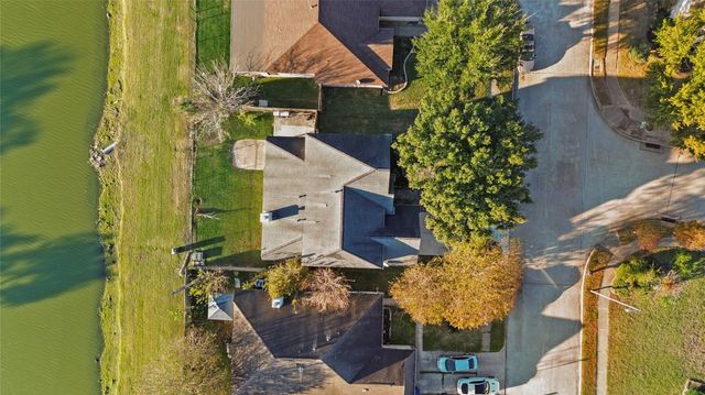 7619 Omaha Drive, Baytown, TX 77521