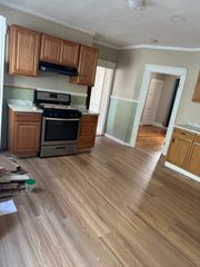 165 Ingleside Ave 1, Worcester, MA 01604