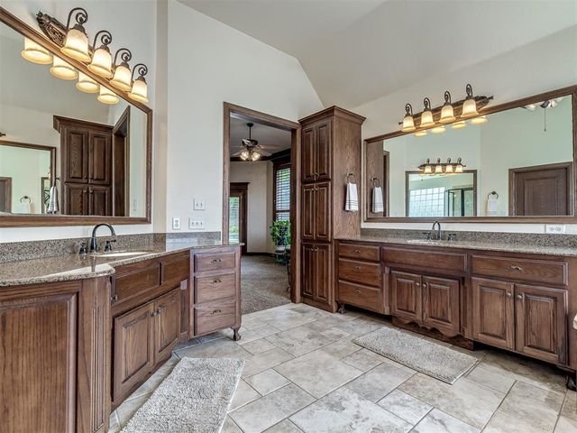 3125 Cumberland Drive, Edmond, OK 73034