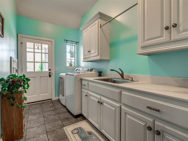 3125 Cumberland Drive, Edmond, OK 73034