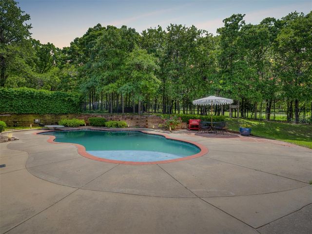 3125 Cumberland Drive, Edmond, OK 73034
