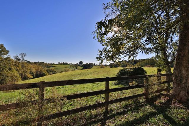 635 Menefee Road, Crittenden, KY 41030