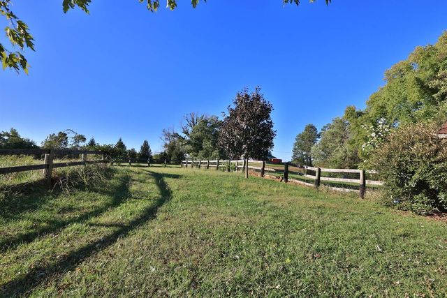 635 Menefee Road, Crittenden, KY 41030