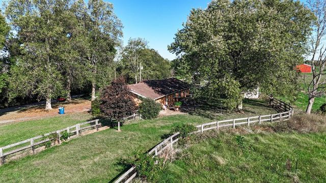 635 Menefee Road, Crittenden, KY 41030