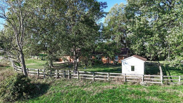635 Menefee Road, Crittenden, KY 41030