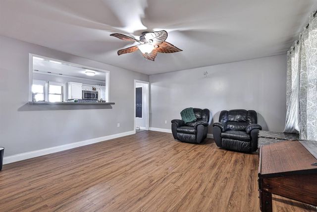 635 Menefee Road, Crittenden, KY 41030