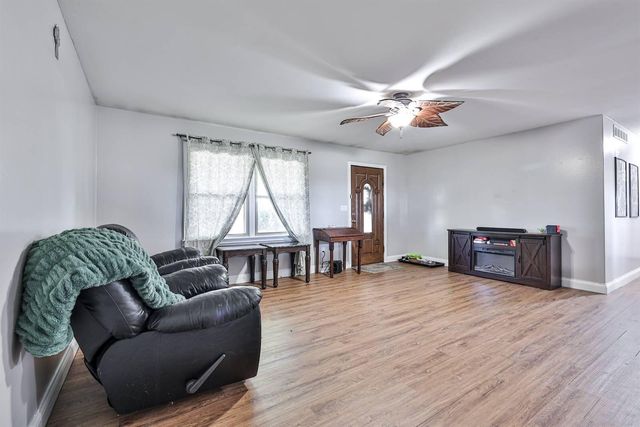 635 Menefee Road, Crittenden, KY 41030