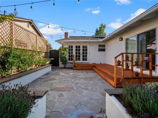 1430 Shamrock, Costa Mesa, CA 92626