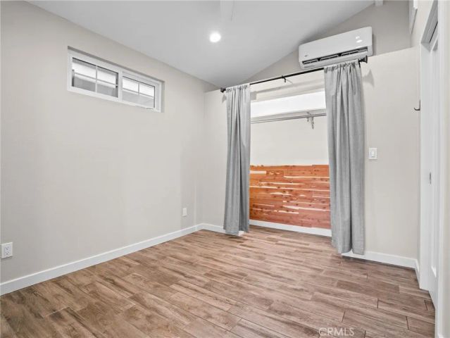 1430 Shamrock, Costa Mesa, CA 92626