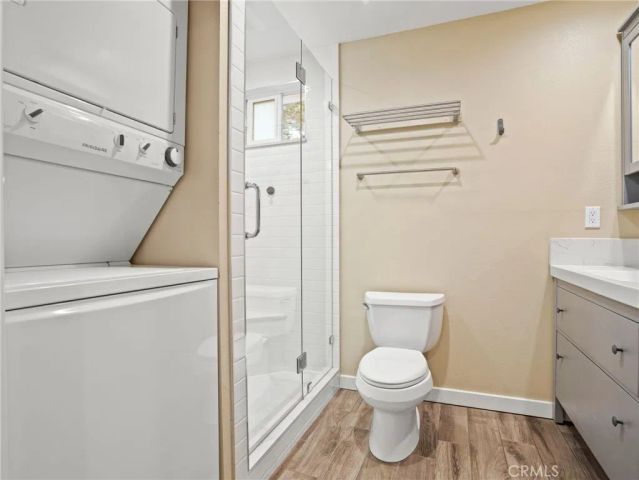 1430 Shamrock, Costa Mesa, CA 92626