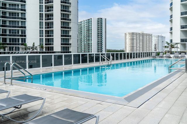 15901 Collins Ave 2502, Sunny Isles Beach, FL 33160