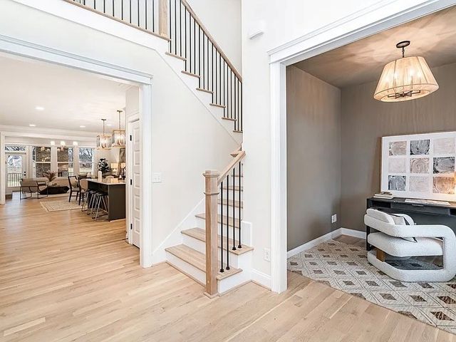 2528 Park Dr, Nashville, TN 37214