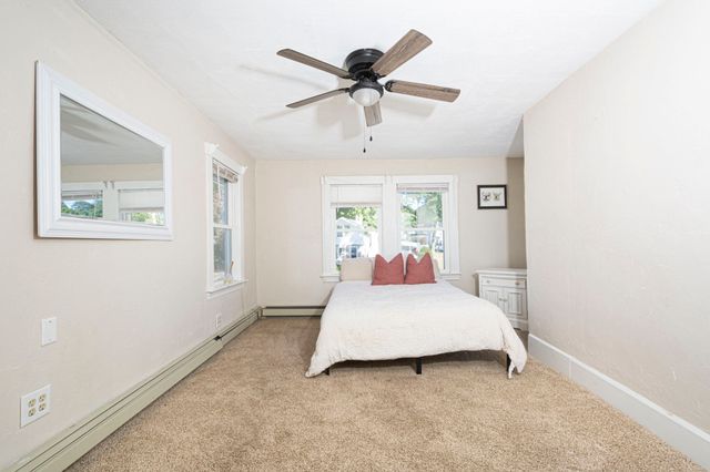 24 Lake St, Hudson, MA 01749