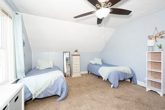 24 Lake St, Hudson, MA 01749