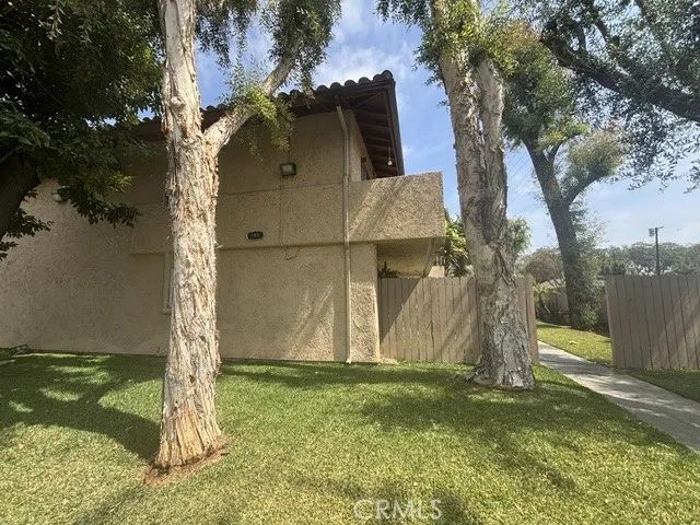 100 E Ash, Fullerton, CA 92832