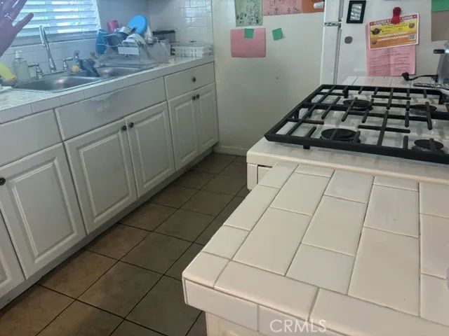 100 E Ash, Fullerton, CA 92832