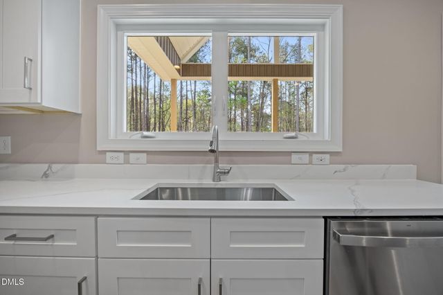 5061 S River Road, Lillington, NC 27546