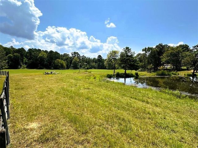 3746 Maple Grove Church Road, Resaca, GA 30735