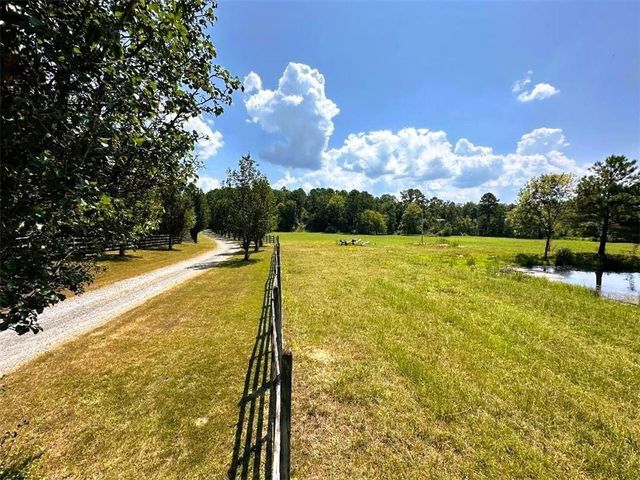 3746 Maple Grove Church Road, Resaca, GA 30735
