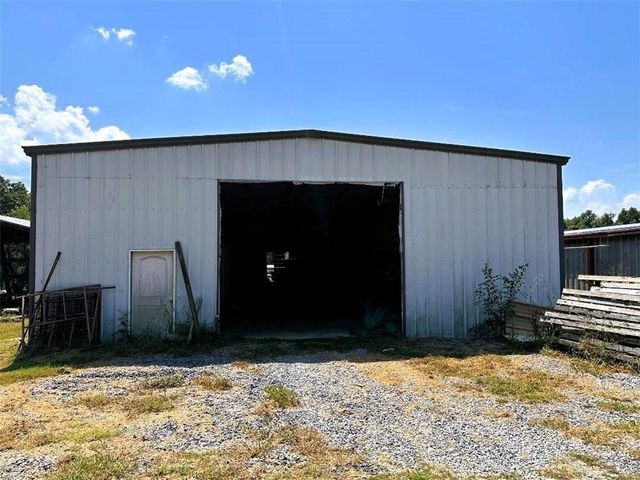 3746 Maple Grove Church Road, Resaca, GA 30735
