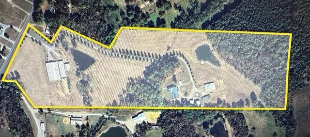 3746 Maple Grove Church Road, Resaca, GA 30735
