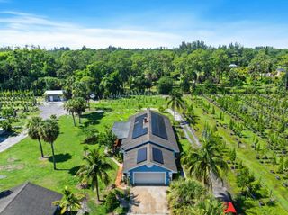 2587 E Road, Loxahatchee Groves, FL 33470