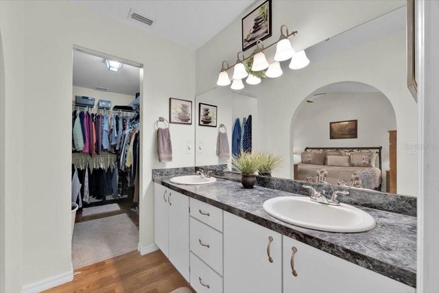 520 SWEETWATER WAY, Haines City, FL 33844