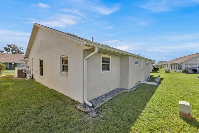 520 SWEETWATER WAY, Haines City, FL 33844