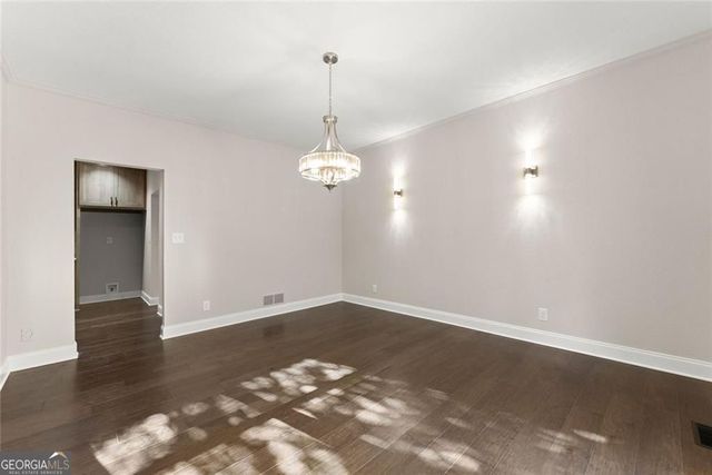 1492 Burns Drive NE, Gainesville, GA 30501