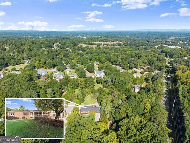 1492 Burns Drive NE, Gainesville, GA 30501