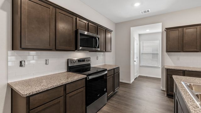 4114 Thistle Drive, Sanger, TX 76266