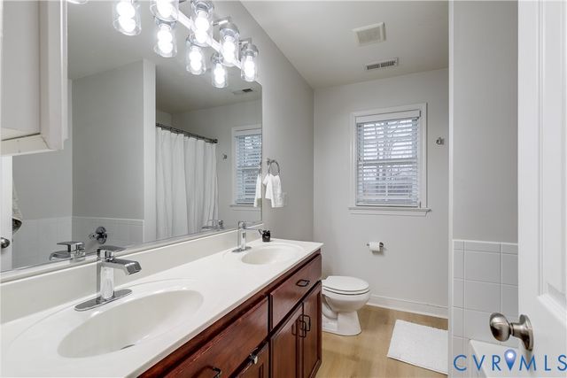 5757 Longbow Ln, New Kent, VA 23124