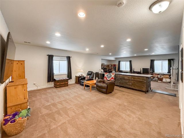 11472 Chambers Drive, Commerce City, CO 80022