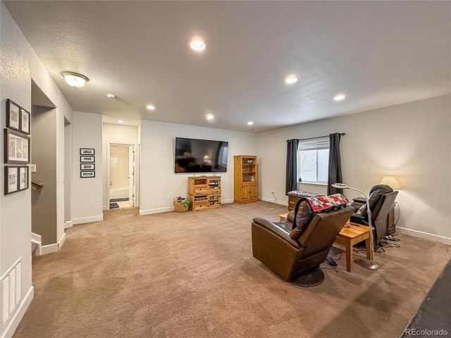 11472 Chambers Drive, Commerce City, CO 80022