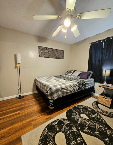 2565 E Atlantic Street, Springfield, MO 65803