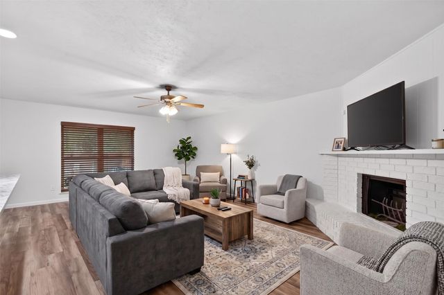 536 Oldbridge Drive, Allen, TX 75002