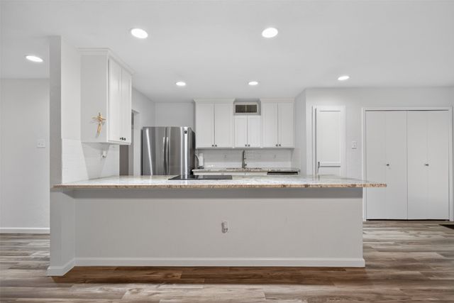 536 Oldbridge Drive, Allen, TX 75002