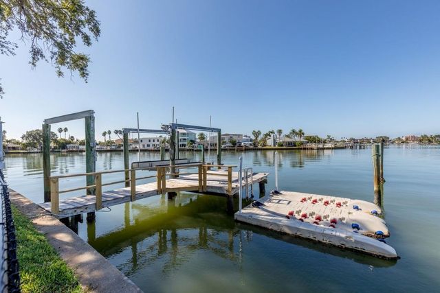 16114 5TH STREET E, Redington Beach, FL 33708