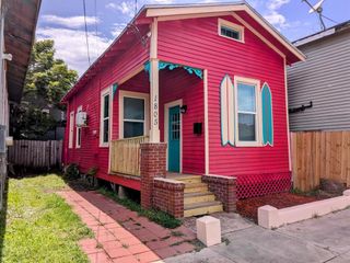 1805 39th Street, Galveston, TX 77550