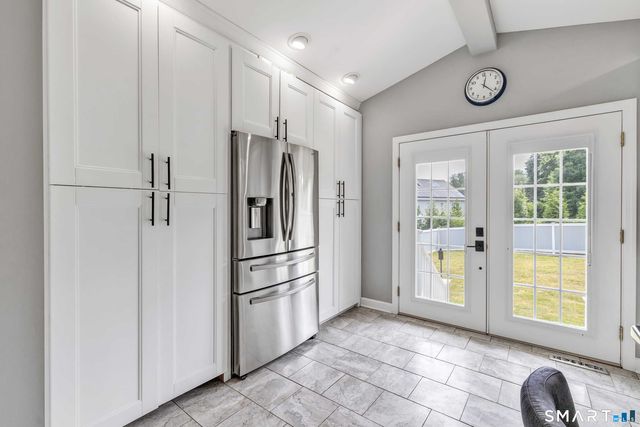 6 Norwood Terrace, Trumbull, CT 06611