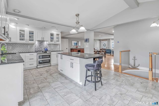 6 Norwood Terrace, Trumbull, CT 06611
