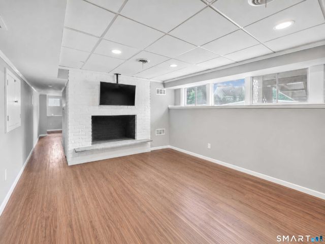 6 Norwood Terrace, Trumbull, CT 06611