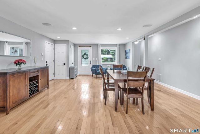 6 Norwood Terrace, Trumbull, CT 06611