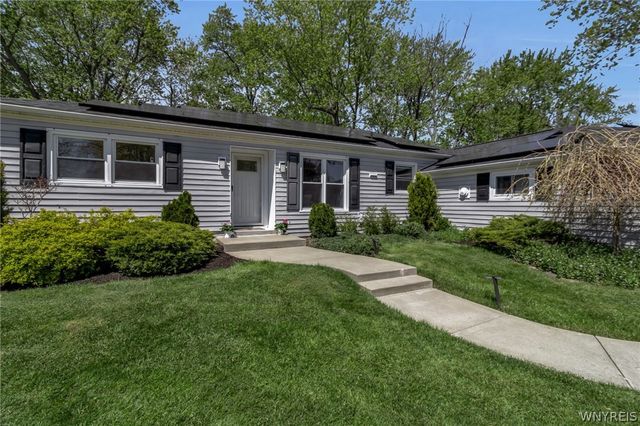 126 Country Parkway, Amherst, NY 14221